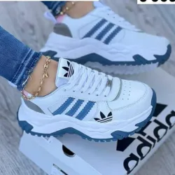 Adidas (M)