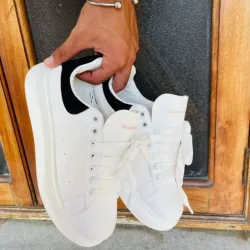 Alexander McQueen (G)