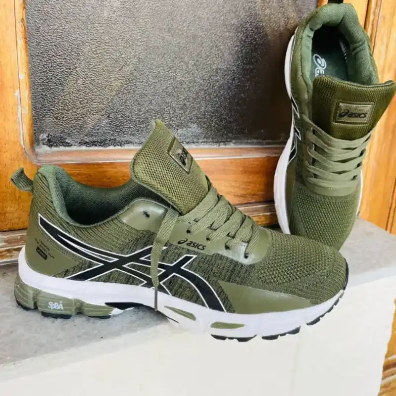 Asics (G)