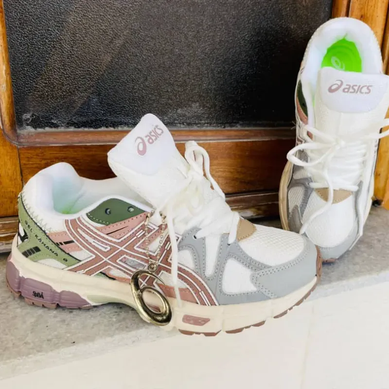 Asics (G)