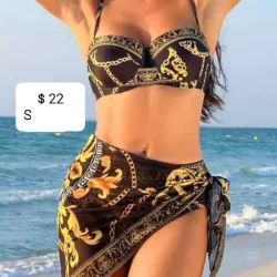 Bikini con Paredo