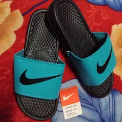 Chancletas Nike (M)