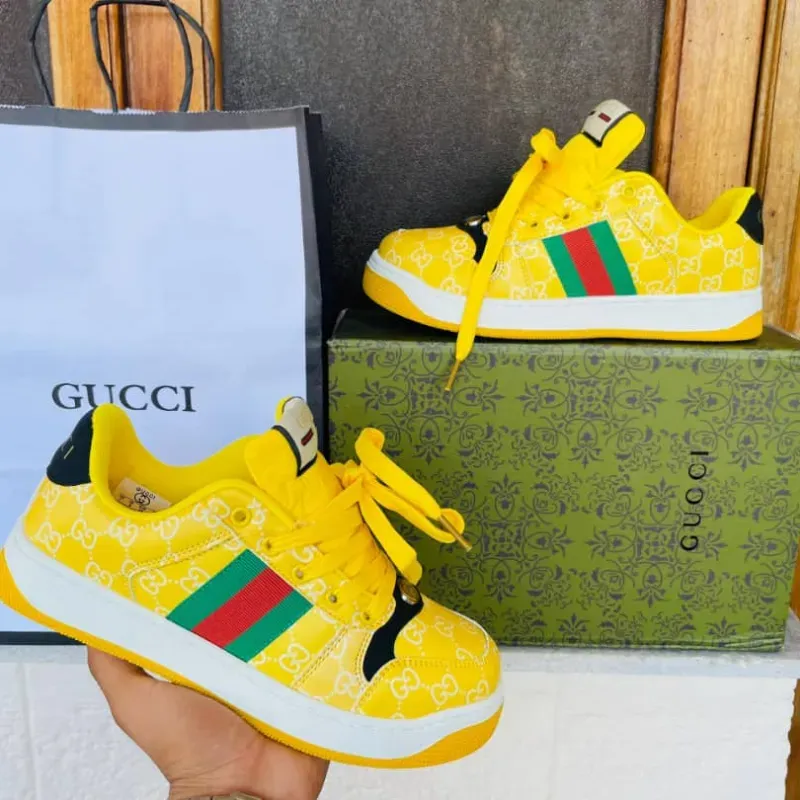 Gucci  (G)
