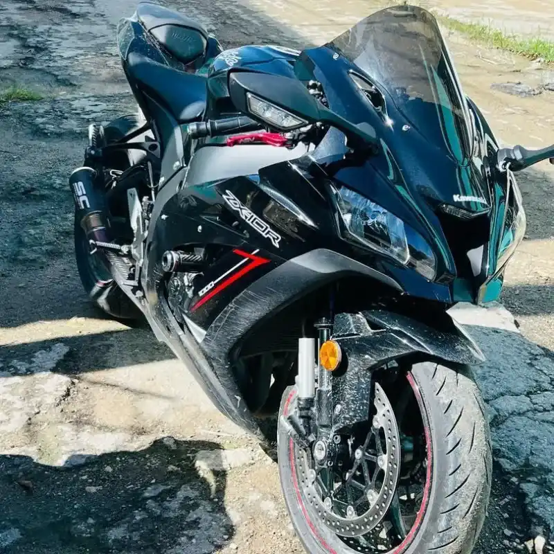 Kawasaki Ninja 1000 ZX10RR