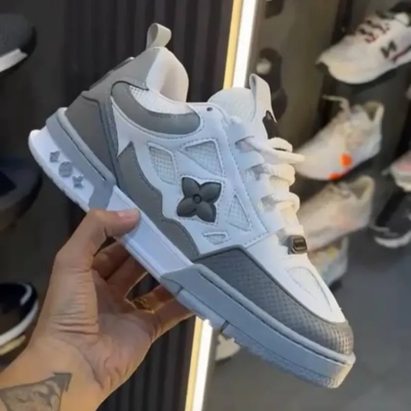 Louis Vuitton (M)