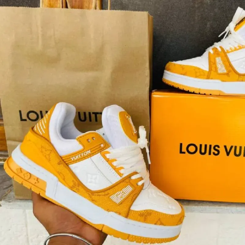 Louis Vuitton Trainer (G)