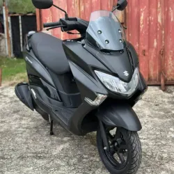Moto Suzuki Burgman