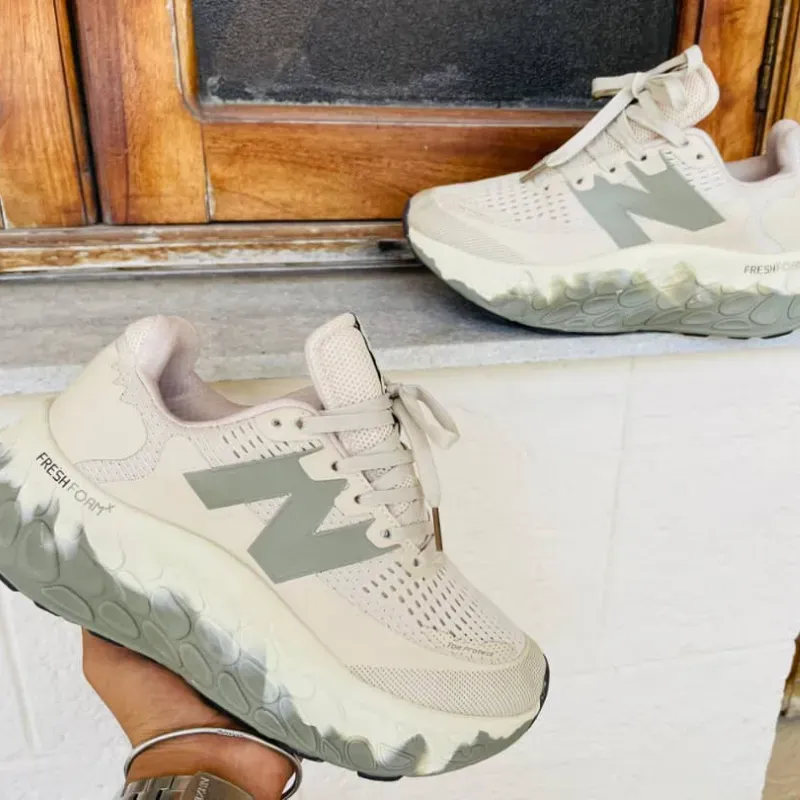 New Balance (G)