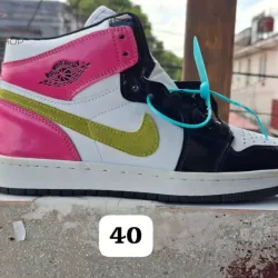 Nike