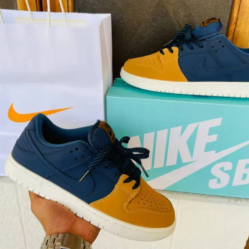 Nike Dunk (G)