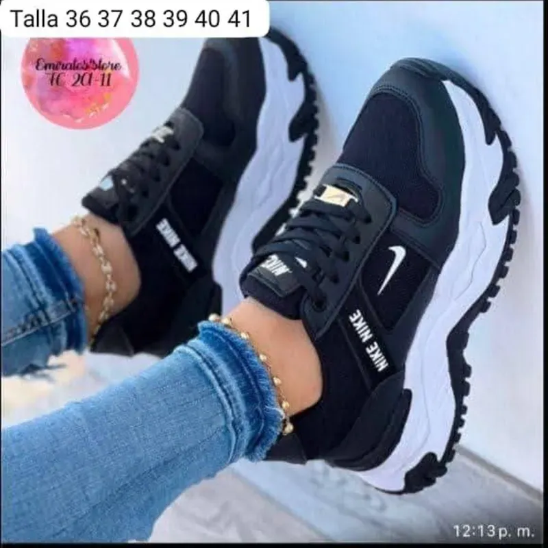 Nike (M)
