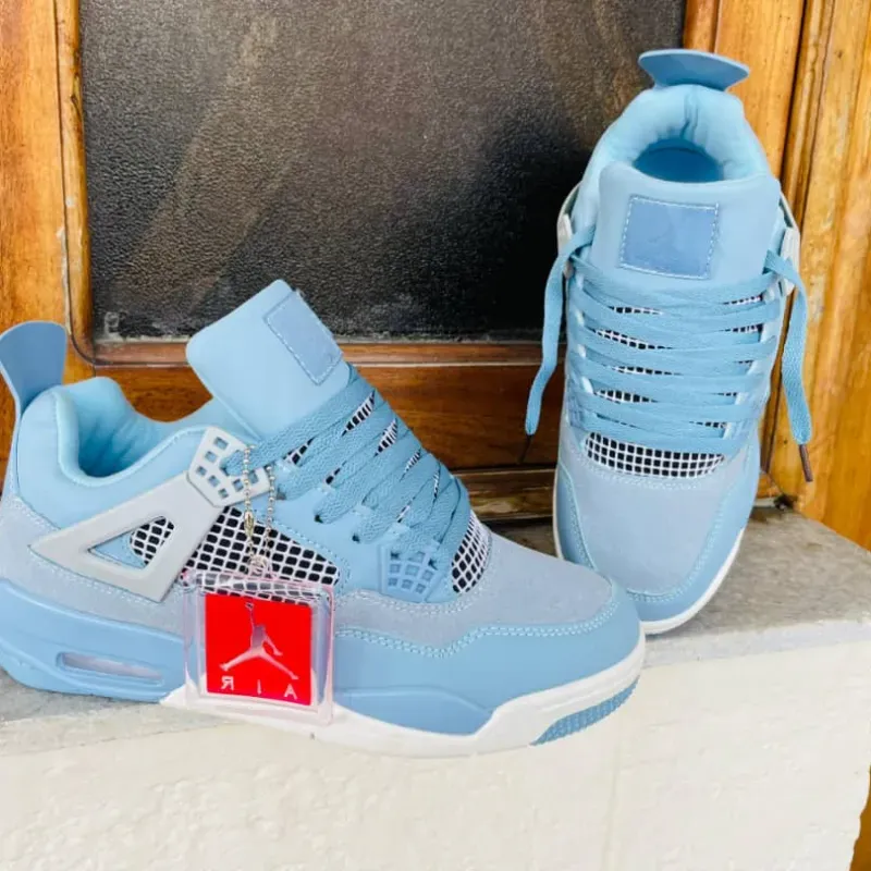 Retro 4 (G)