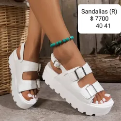 Sandalias