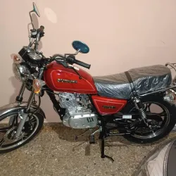 Suzuki GN125H