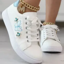Tenis