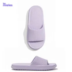 Chancletas moradas con corazón