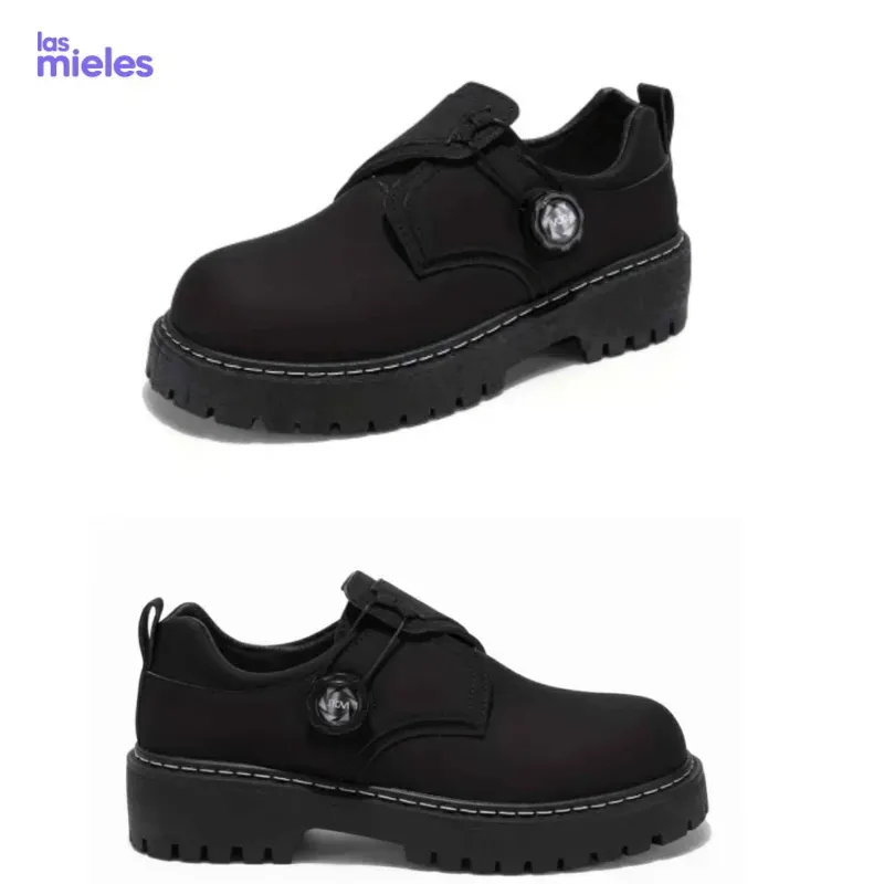 Zapatos de suela gruesa negro