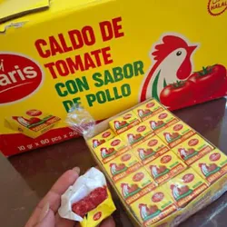 Caja  de Pollo con Tomate 