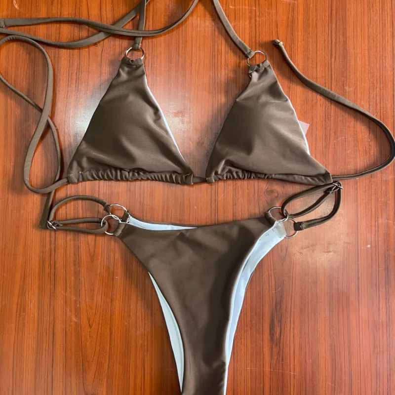 Bikini 🤎 