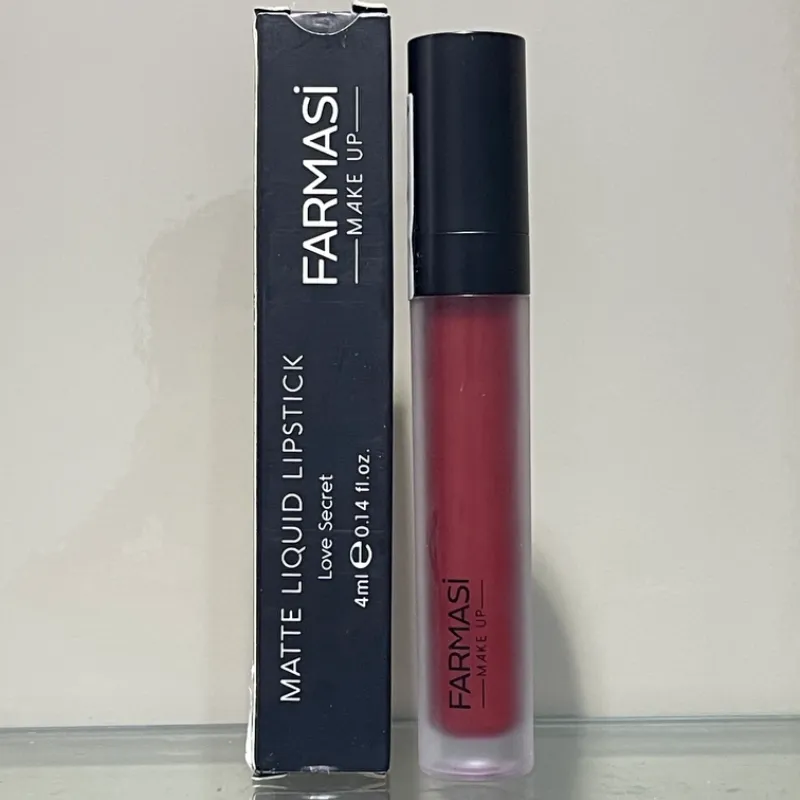 Lipstick de Farmasi 🖤