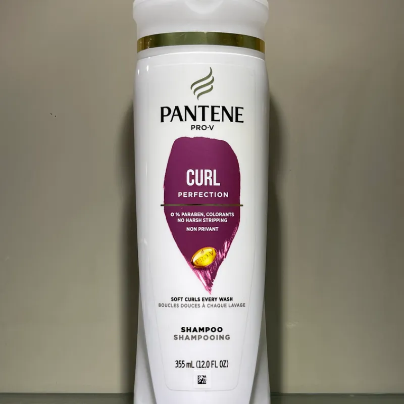 Shampoo de la línea PANTENE 
