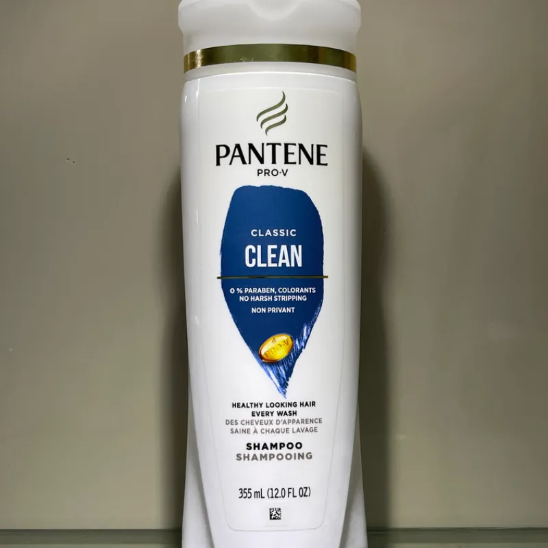 Shampoo de la línea PANTENE 