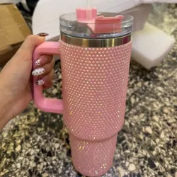 Termo rosado de perlas