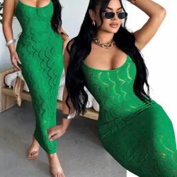 vestido verde de playa