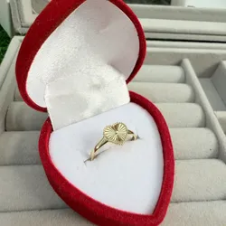 Anillo corazón estilo van Cleef oro 10 k