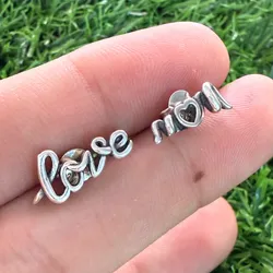 Arete love mom 