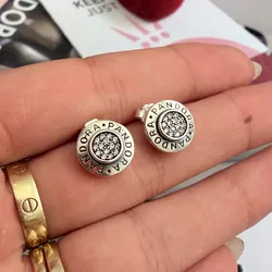Aretes clásicos Pandora