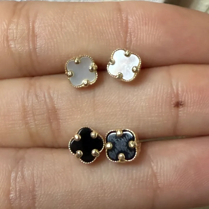 Aretes Van Cleef de oro 10 k 