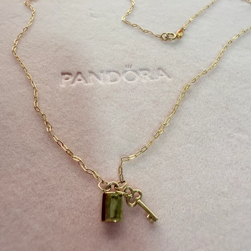 Cadena dije candado y llave de oro 10 k 