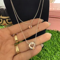 Cadena doble de corazón con detalle en oro rosa 