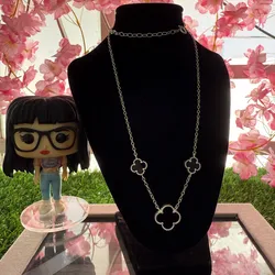 Cadena van Cleef & Arpels 3 flores 