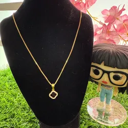 Cadena van Cleef dije negro de plata con baño de oro