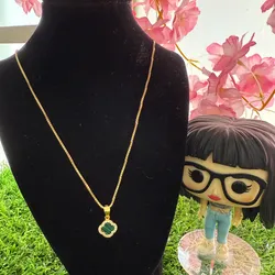Cadena van Cleef dije verde de plata con baño de oro