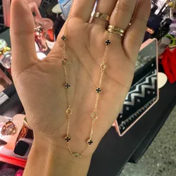 Cadena van Cleef flores negras oro 10 k