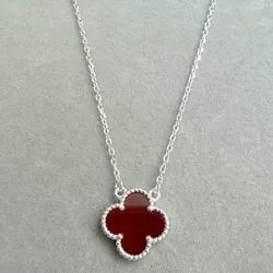 Cadena Van Cleef de 1 flor roja