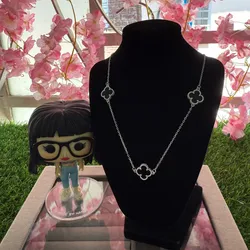 Cadenas van Cleef 3 flores negras
