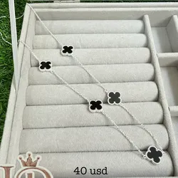 Cadenas Van Cleef negra 5 flores