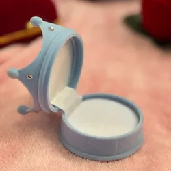 Cajita en forma de corona 