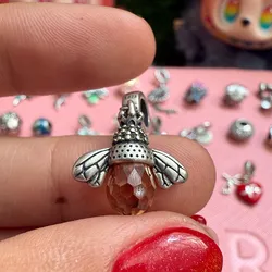 Charm abeja reina 