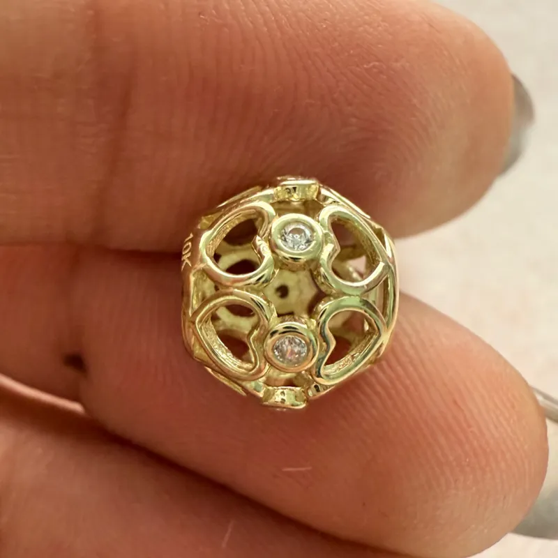 Charm bola corazones oro 10 k 