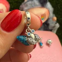 Charm caracola 🐚 azul de mar 