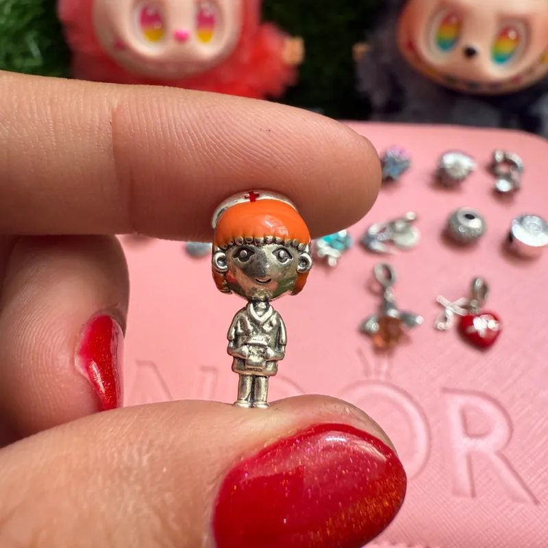 Charm enfermera 👩‍⚕️ 