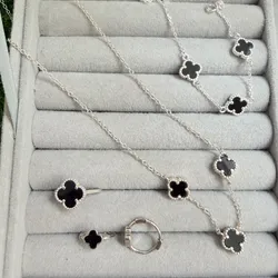 Conjunto van Cleef negro