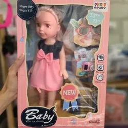Muñeca con accesorios