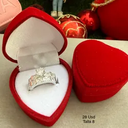 Pareja de anillos de compromiso talla 8