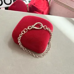 Pulsera eslabonada cierre infinito